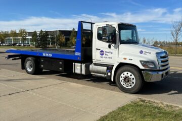 Local heavy duty truck towing specialists